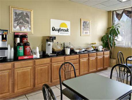 M Star Norfolk Virginia Beach Restaurant photo